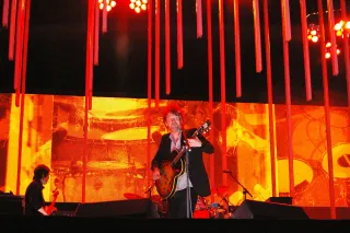 Thom Yorke – Radiohead, at Main Square Festival (Arras, France) in July 2008. "In Rainbows" tour.